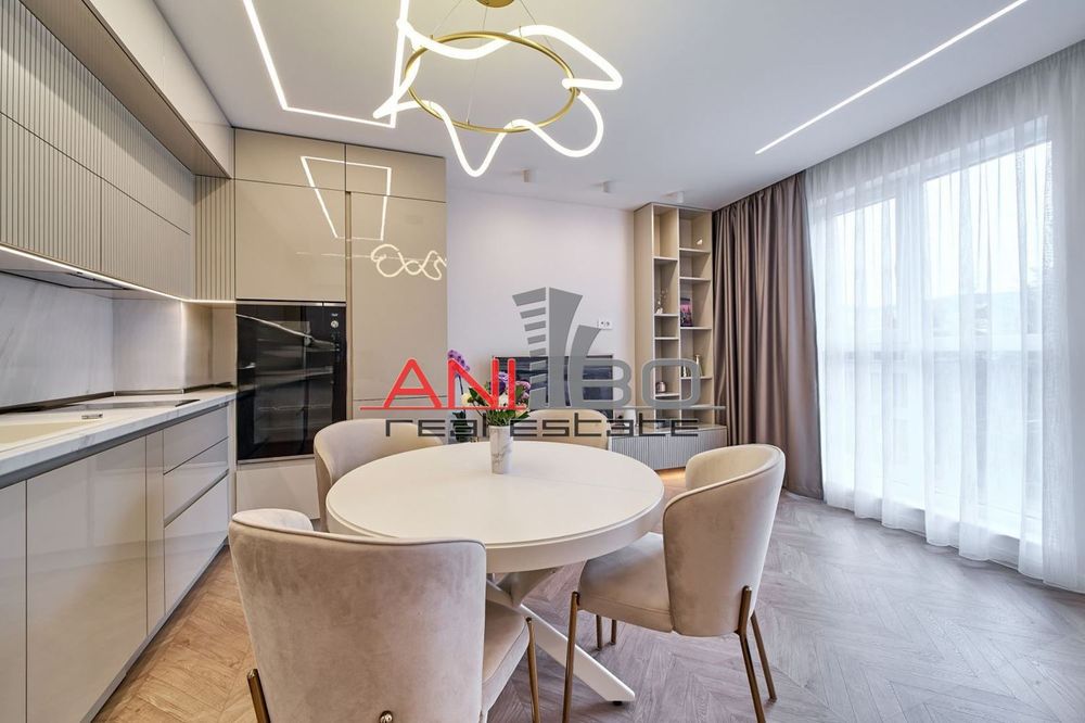 3-стаен в Варна-Лятно кино Тракия площ 93 цена 289