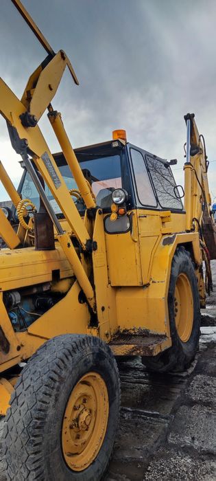 Продам экскаватор -погрузчик SCHAEFF MZG 21