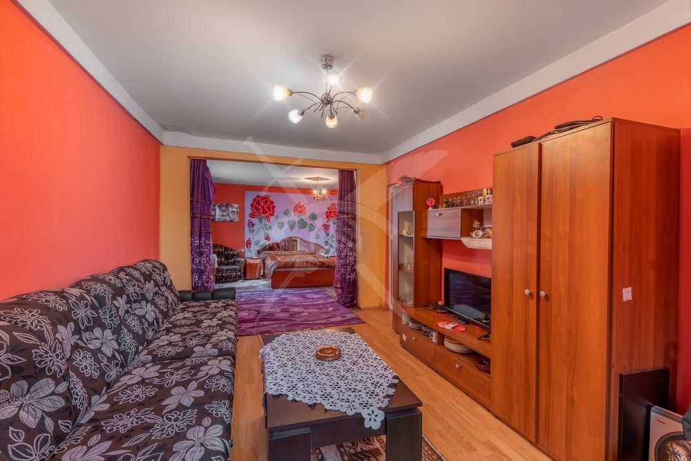 Къща № 46842, Нови Искър