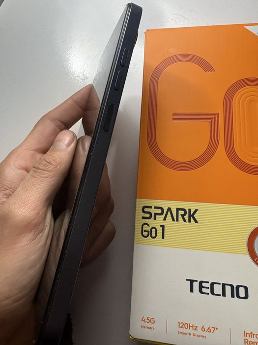 Продам телефон техно спарк go 1