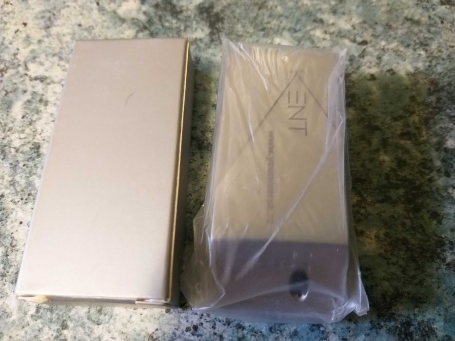 Bricheta metalica antivant Kent Youniverse ed. limitata lux(noua-cutie