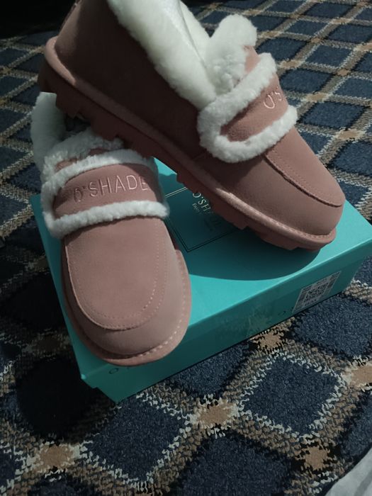 Обувь новая , 41- размер 180 тыс