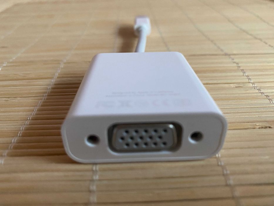 Apple Thunderbolt VGA & Mini DisplayPort to DVI