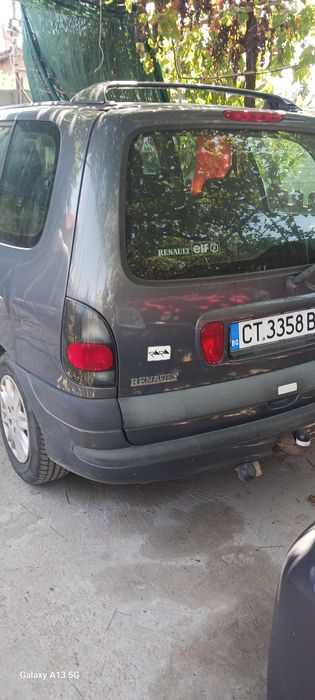 продавам рено еспей 3
