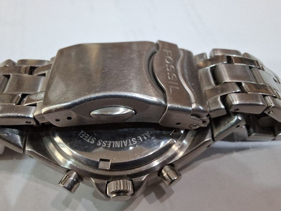 Часовник Fossil Blue Speedway