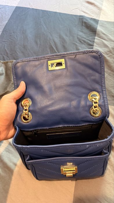 Geantă de mână albastră din piele pentru femei V Italia by Versace 1969, culoare albastru