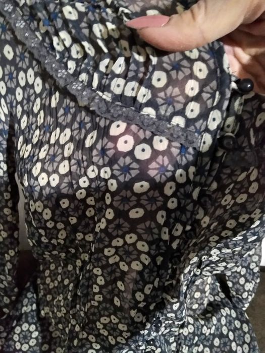 Елегантна дамска блуза