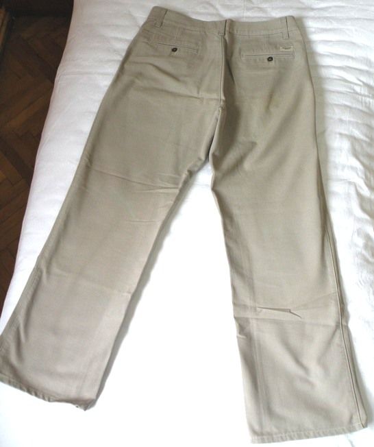 Vand pantaloni de blugi,denim, jeans, doc, pentru barbati, marca Forza