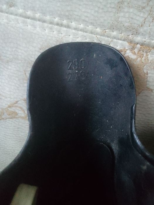 Продам коньки Сальво