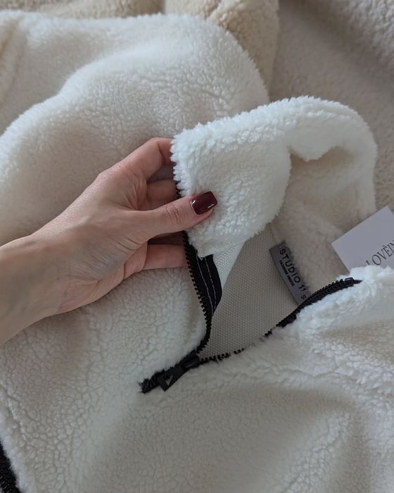 Свитшот женский теплый