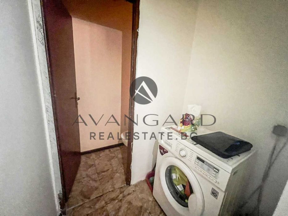Продава се Тристаен апартамент в Пловдив, Тракия - 69 кв.м за 924 €/кв.м - Снимка #6