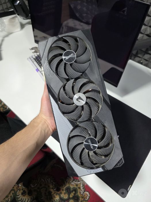 Gigabyte AORUS GeForce RTX 4070 Ti ELITE 12G