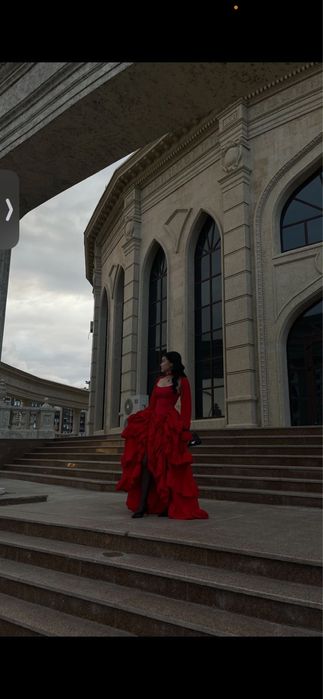 Платье на выпускной бал