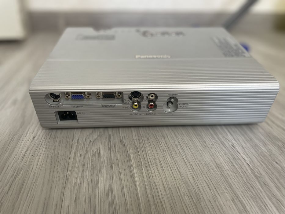 Продам Проектор Panasonic
