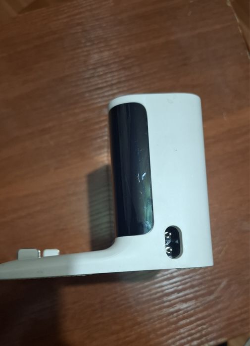 Продам робот пылесос