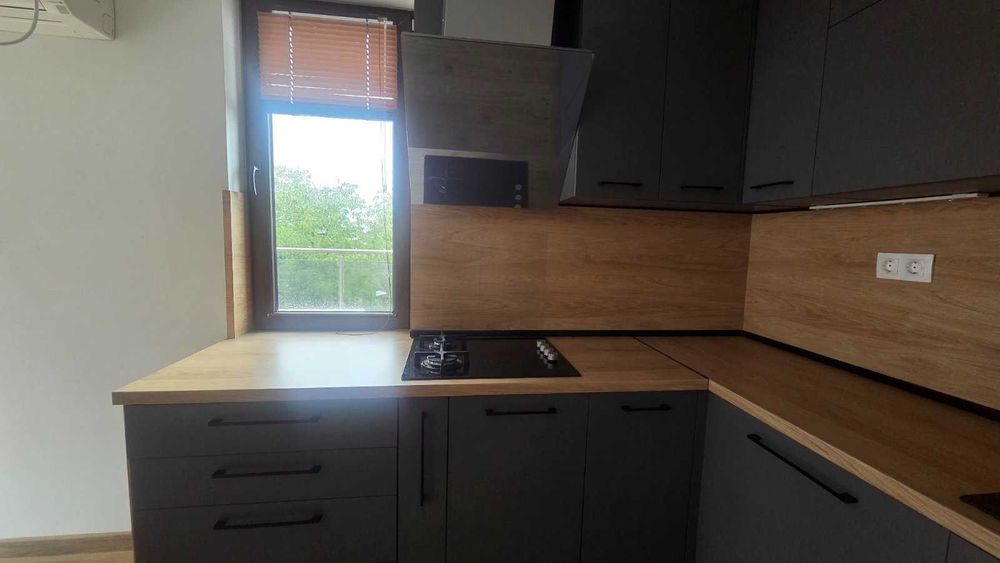 Продава се Тристаен апартамент в Елин Пелин - 152 кв.м за 1514 €/кв.м - Снимка #8