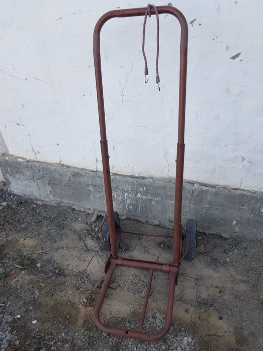 Продам железную тачку