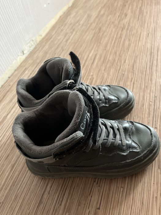 Бесплатно отдам сапоги