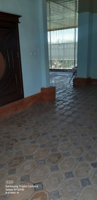 Hovli sotiladi; 9 soʻtixlik.