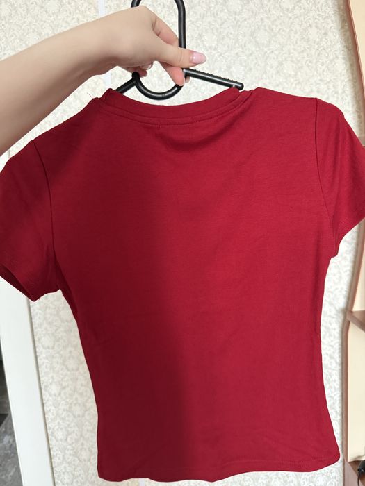 Скимс футболка в красном цвете