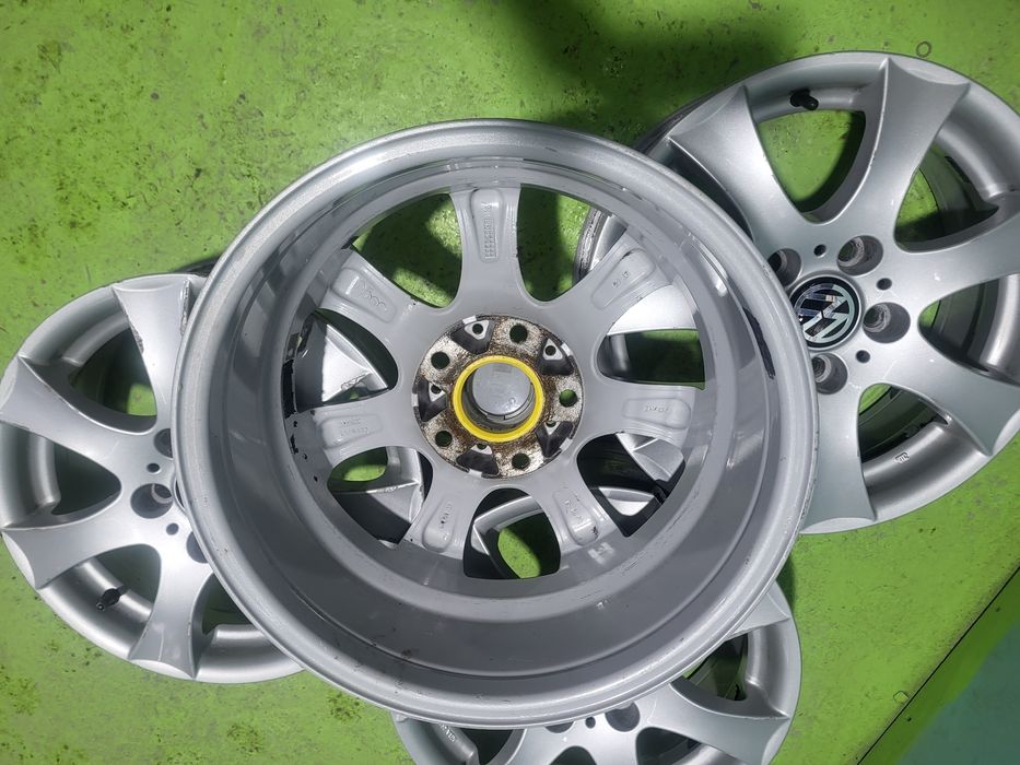 16 5x120 Vw Transporter T5 лети джанти 5х120 т5