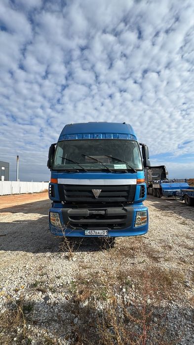 Продаётся тягач Foton (можно с сцепкой))