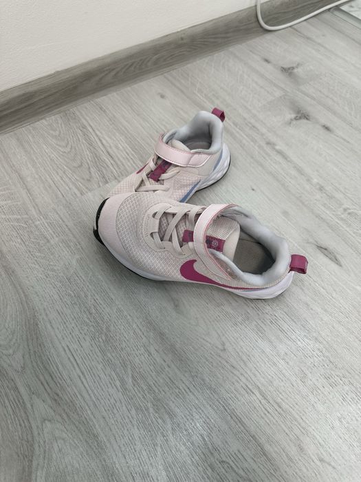 Оргинални маратонки nike