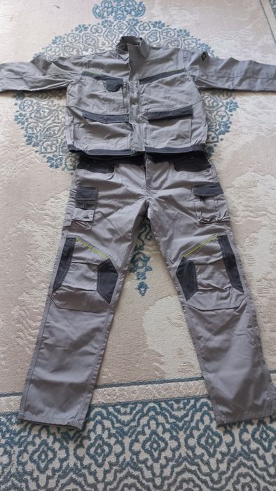 Продам спецодежду