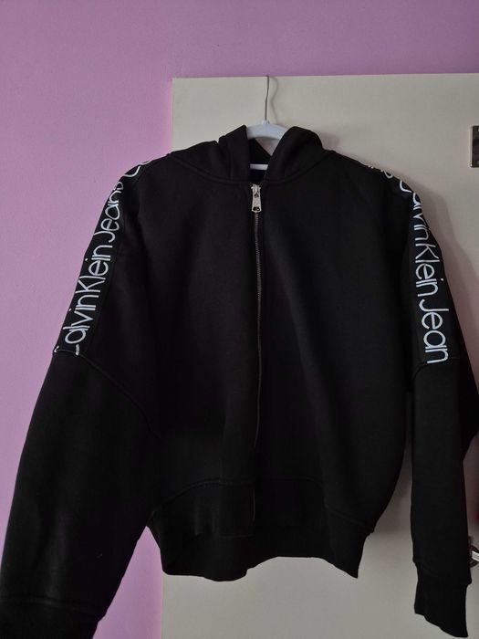 Calvin Klein дамски суитшър