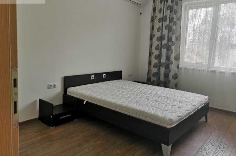 Тристаен ап. под наем в кв. Красно село