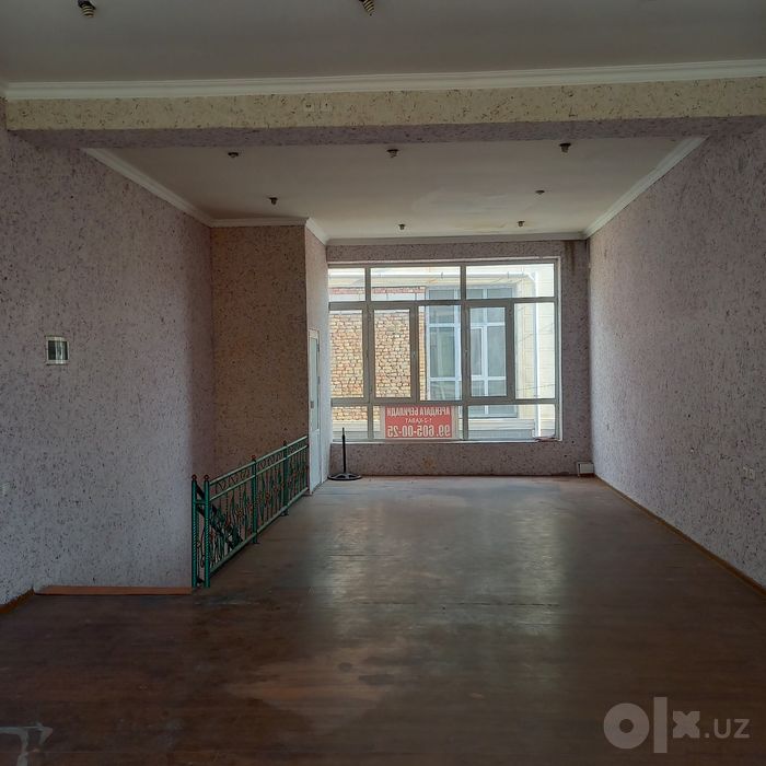 Продаётся 2эт.здание с подвалом в центре города.