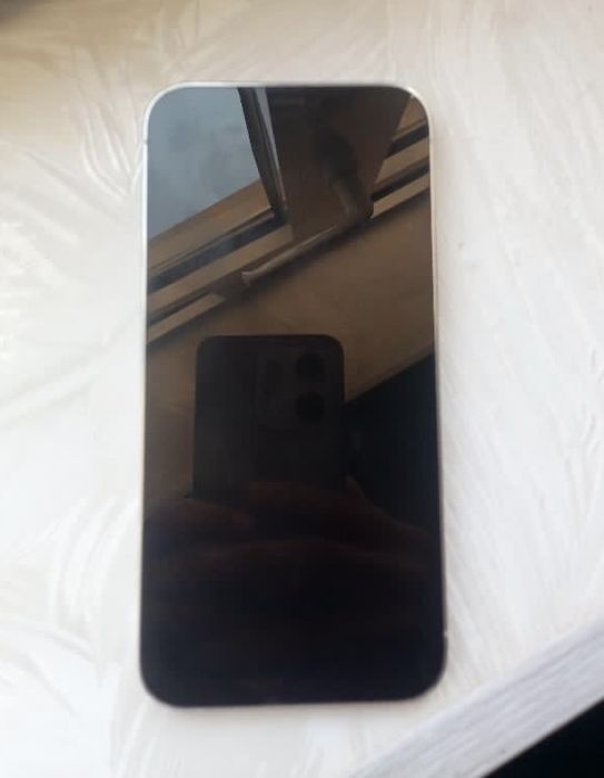 Iphone 12 pro max holati ideal