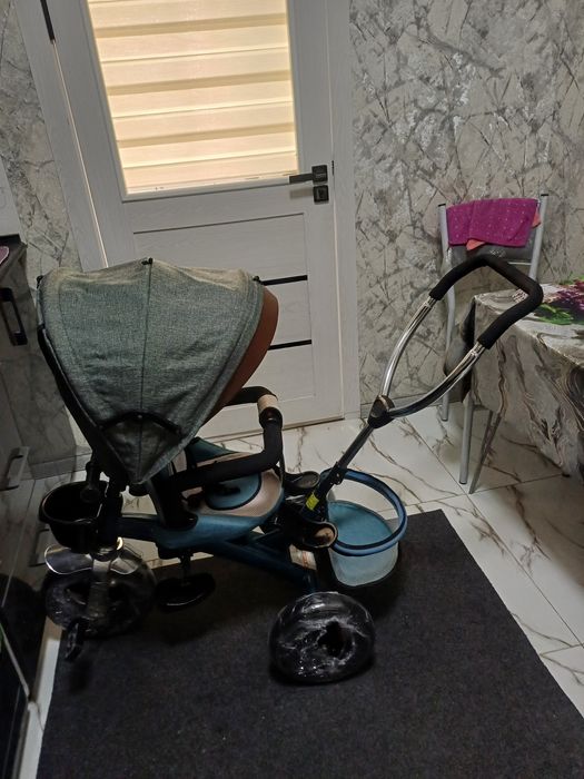 Продаётся оригинальный велоколяска