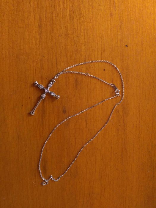 Lant de argint cu cruce
