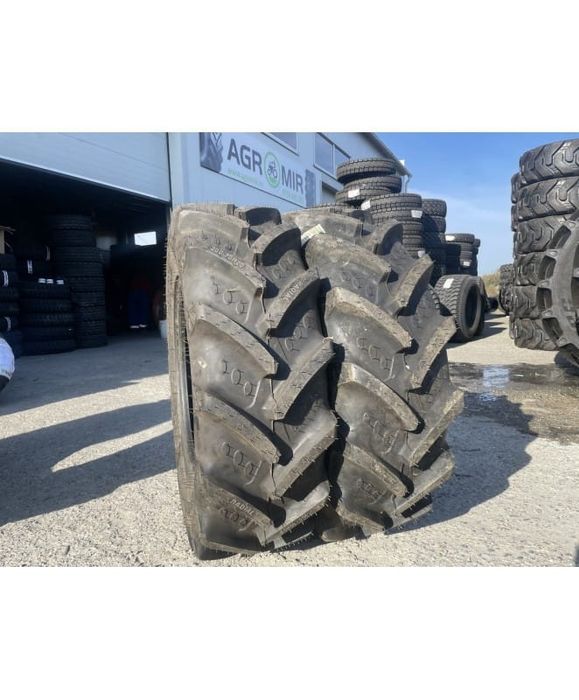 300/70 r20 bkt agrimax rt765 120a8/b tl 3007020  Cauciucuri tractor, Fiat, Case, Fendt, John Deere, New Holland, Massey Ferguson, UTB   Cauciucuri tra