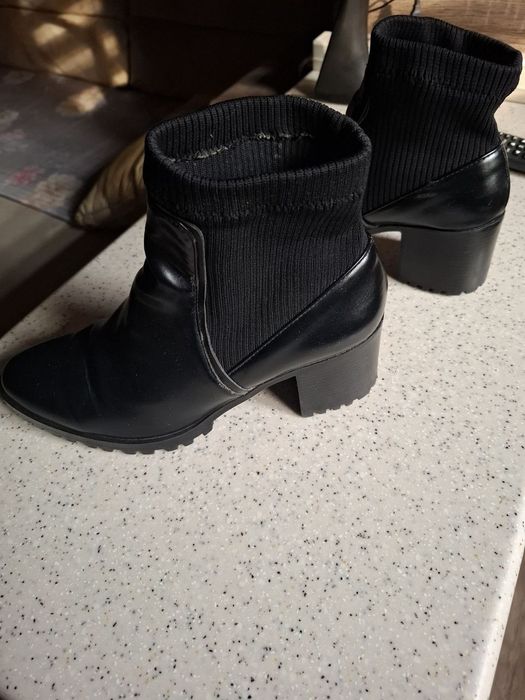 Полусапоги  Zara 42 размер