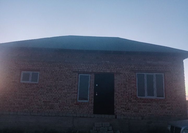 Бозарық 3, үй сатылады