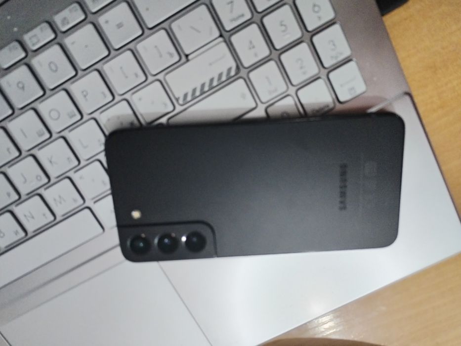 Продается Самсунг с22