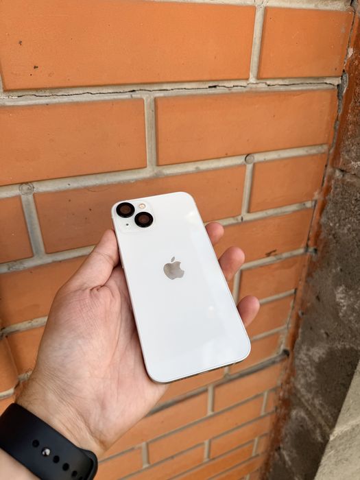 iPhone 13/128Gb - В идеальном состоянии