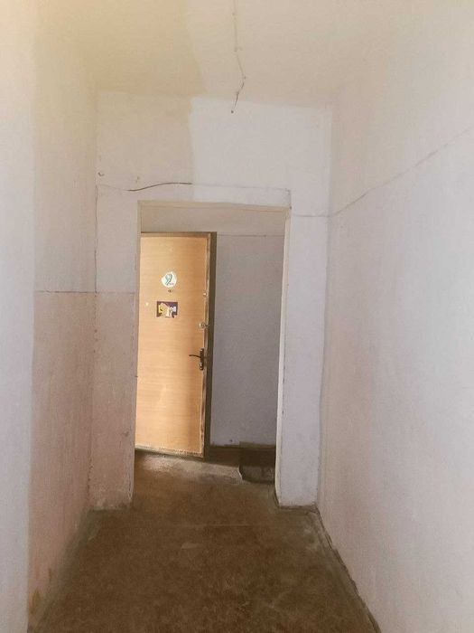 Продаю квартиру.2\4\9 ЮНУСАБАД - 4
Шохсорой,обший коридор