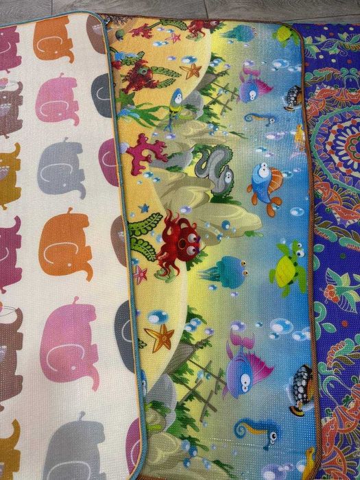 Двусторонний мозаичный коврик для ползания детей — безопасный и яркий