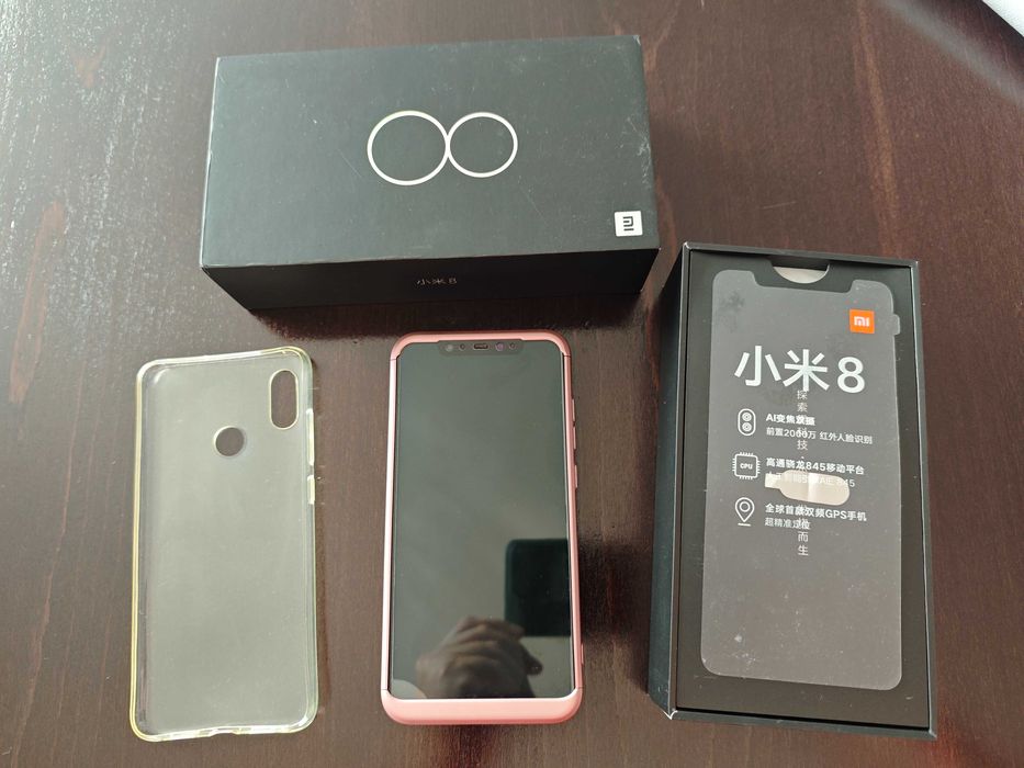 Телефон XIOMI Mi 8