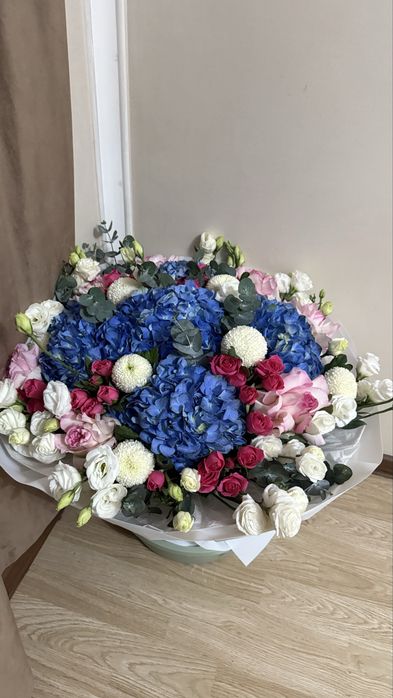 Цветы, большой букет