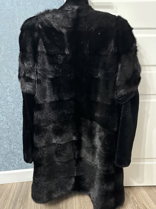 Продам норковую шубу