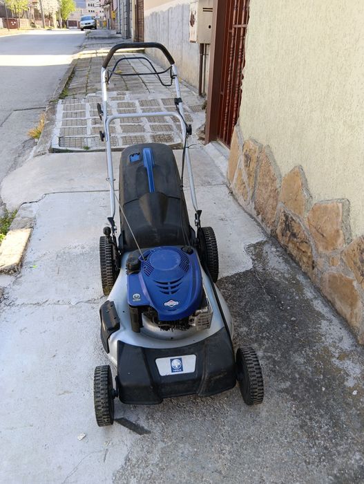 Самоходна косачка Luxxtolls!