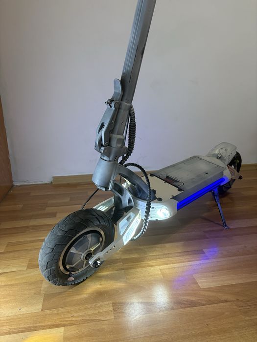 Продавам Vsett 10 light