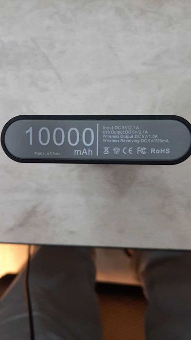 power bank 10000 mah. simsiz zaryadlash
