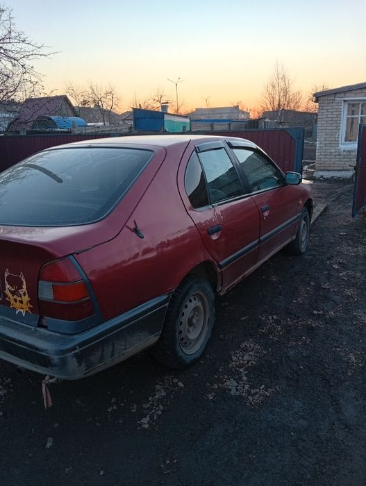 Продам Машина Ниссан примера  1
