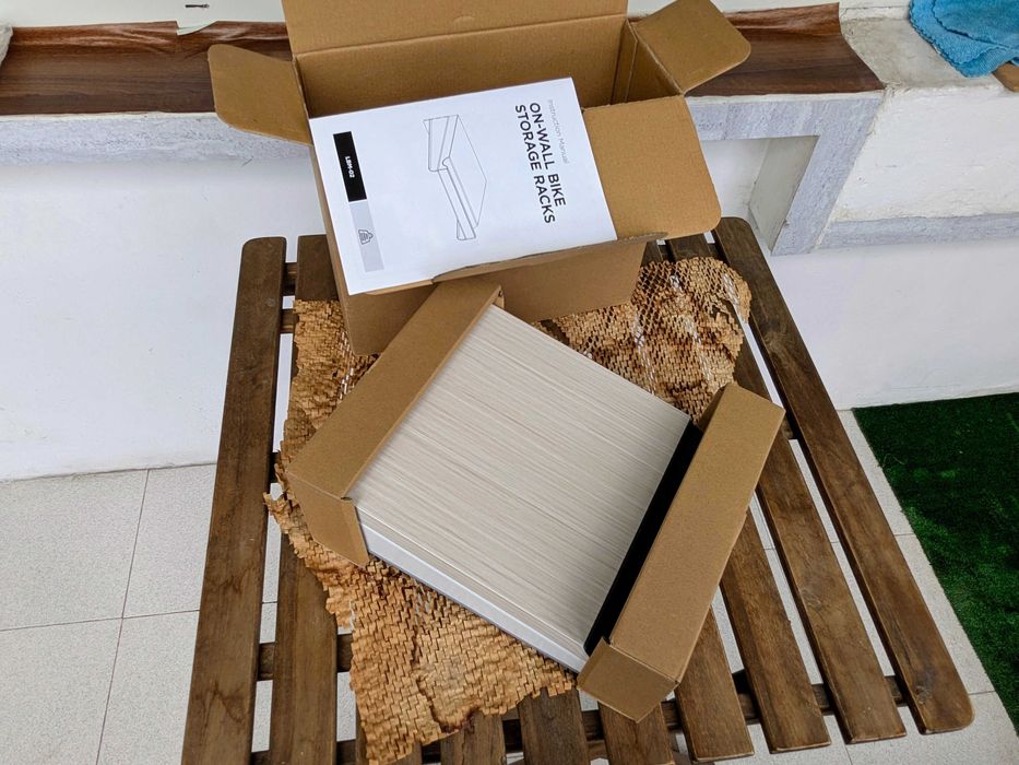 Стенна стойка за велосипед WORDLIFT