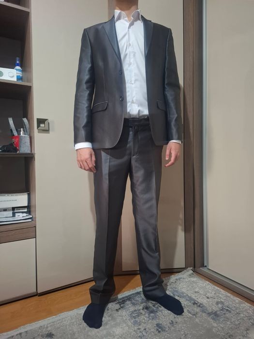 Costum barbatesc